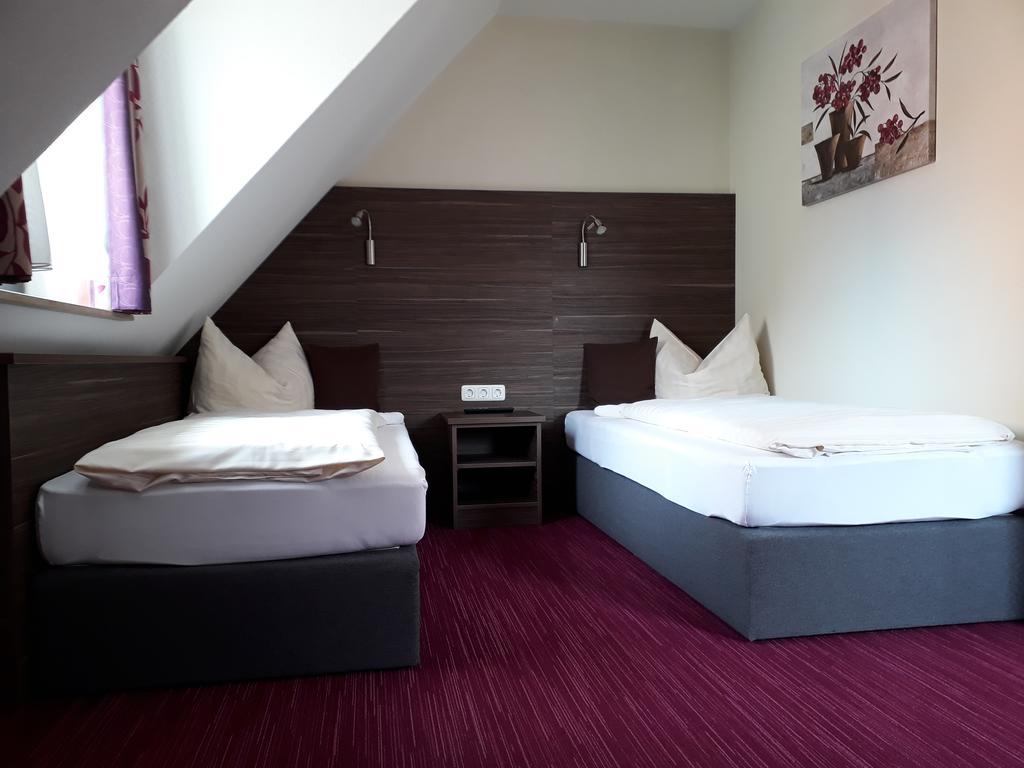 Pension Am Weinberg Bed & Breakfast Mainstockheim Экстерьер фото