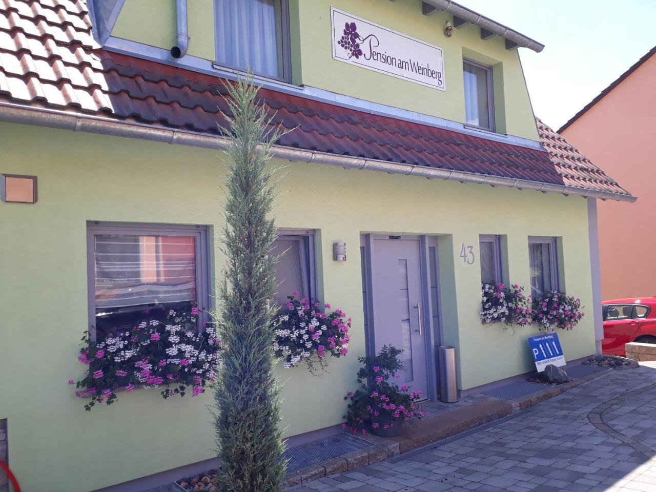 Pension Am Weinberg Bed & Breakfast Mainstockheim Экстерьер фото